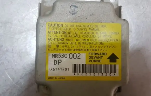 Mitsubishi Pajero Sport I Airbag control unit/module MR530002 X6T41781