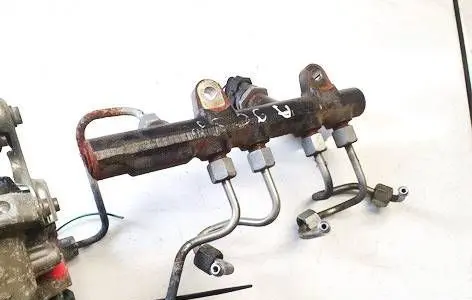 Nissan Note (E12) Fuel main line pipe 