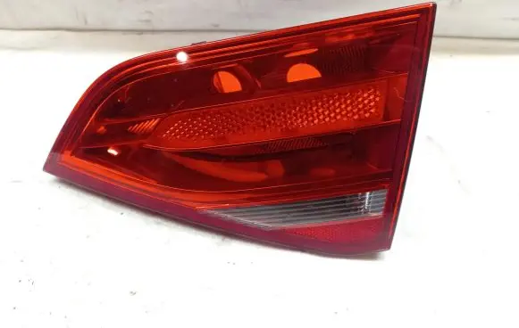 Audi A4 S4 B8 8K Tailgate rear/tail lights 8K5945094D