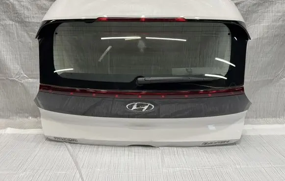 Hyundai Bayon Tailgate/trunk/boot lid 