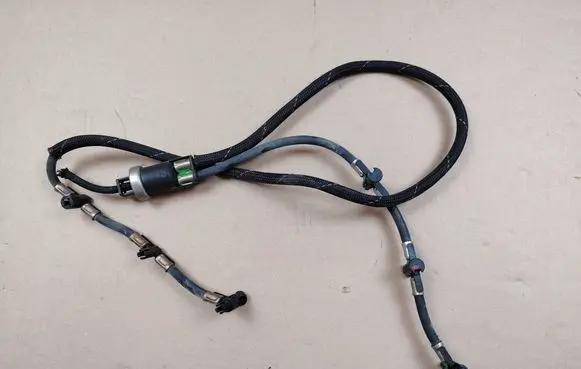 Audi A6 S6 C6 4F Fuel return line/hose 059218H