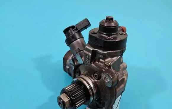 Audi A7 S7 4G Fuel injection high pressure pump 0445010806 IMPRK1379924
