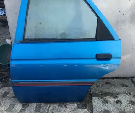 Ford Escort Rear door