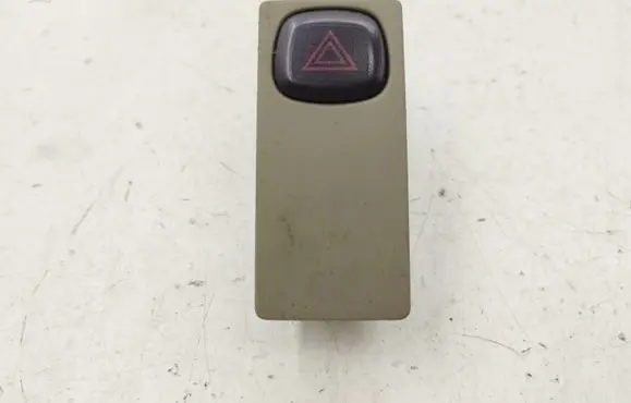 Volvo XC90 Hazard light switch 39972733 30739319