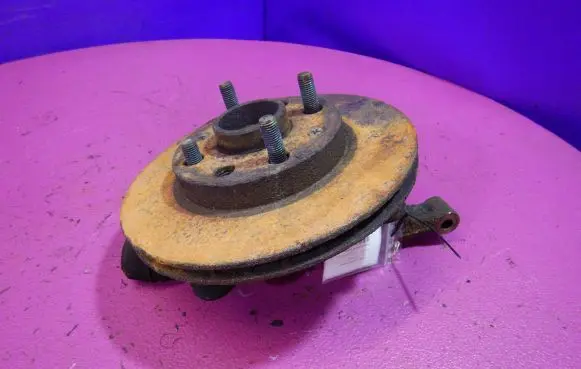 Chevrolet Aveo Front wheel hub spindle knuckle 