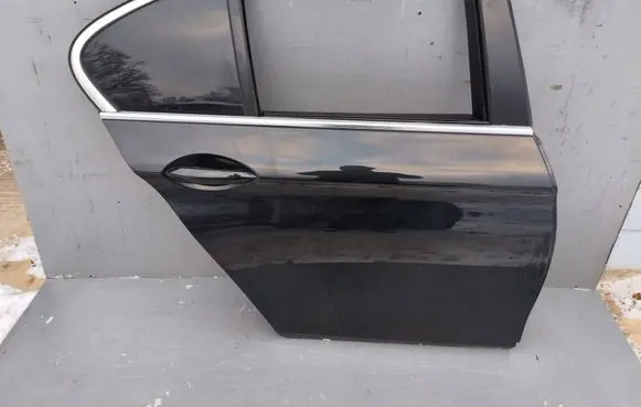 BMW 5 F10 F11 Front door 41007206144 7206114
