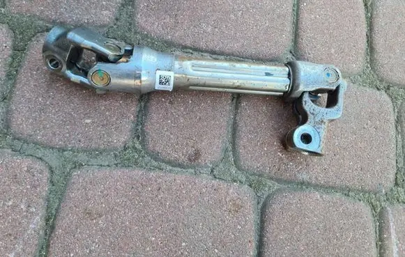 Renault Captur II Steering column universal joint 191230041010
