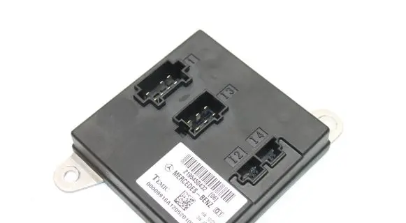 Mercedes-Benz CLS C219 Other devices 2195450432