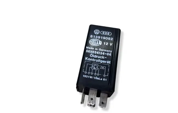 Audi 80 90 B3 Other relay 813919082