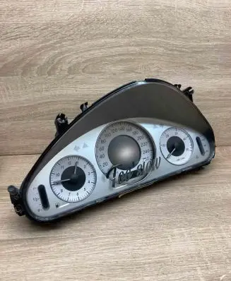 Mercedes-Benz E W211 Speedometer (instrument cluster) A2115408947 110080284