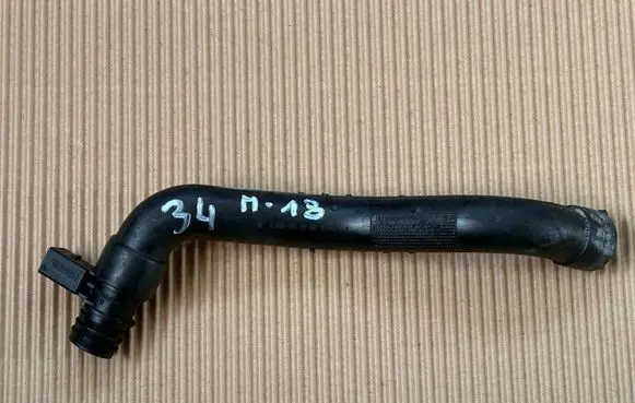 Mercedes-Benz CLA C117 X117 W117 Air intake hose/pipe A6510100782