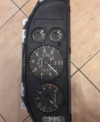 Mazda 323 F Speedometer (instrument cluster) 769216250 69719080 Be7b55430