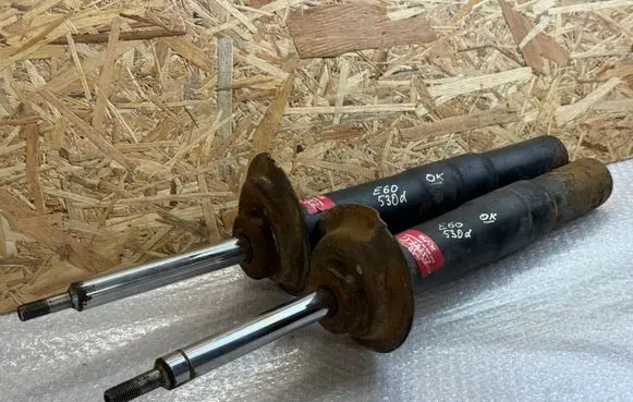 BMW 5 E60 E61 Front shock absorber/damper