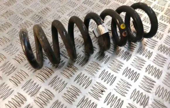Maserati Ghibli Rear coil spring