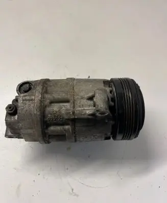 BMW X3 E83 Air conditioning (A/C) compressor (pump) 6905643