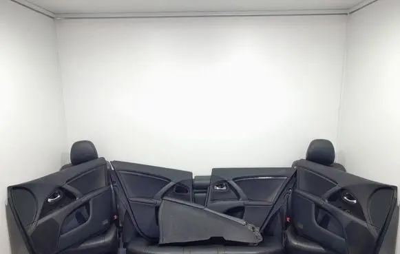 Toyota Avensis T270 Seat set