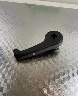 KIA Sportage Engine bonnet (hood) release handle