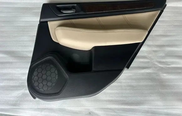 Subaru Outback (BS) Rear door card panel trim