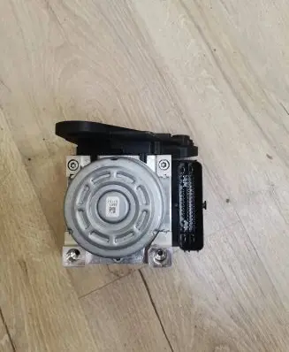 Volkswagen PASSAT B8 ABS Pump 5Q0614517GD 10022021514