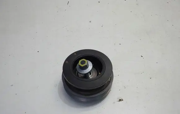 Hyundai Bayon Crankshaft pulley 2529007490