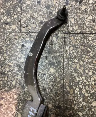 Audi A4 S4 B5 8D Front lower control arm/wishbone