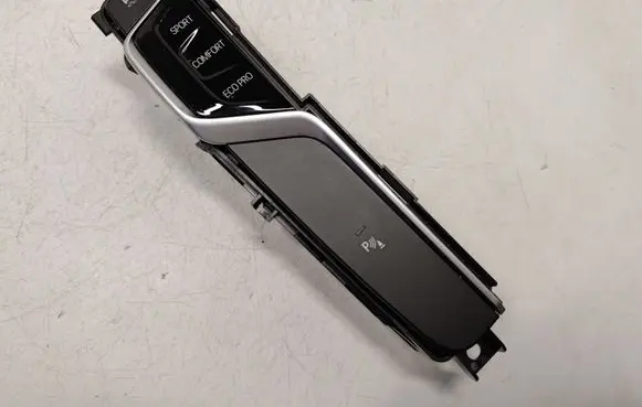 BMW X3 G01 Central console control unit 6993923 61316993923 61316843923