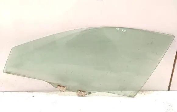 Honda Accord Front door window glass four-door 43R00035 AS2 M2H5