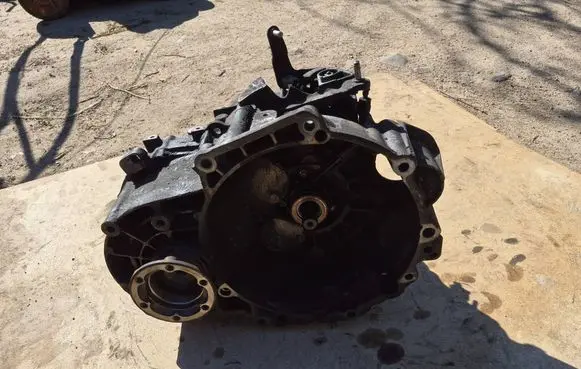 Audi A3 S3 8P Manual 6 speed gearbox JLU