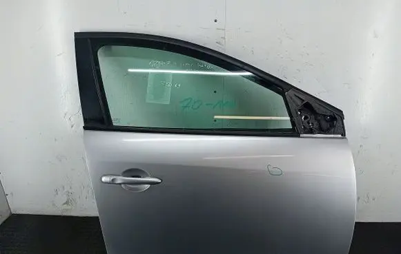 Renault Megane III Front door TED69