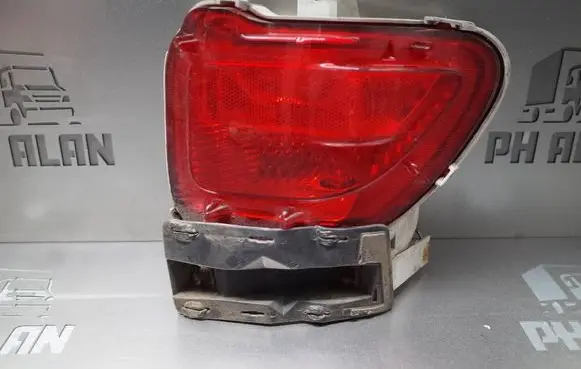 Toyota RAV 4 (XA30) Rear fog light 