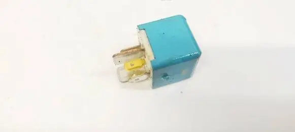 Toyota Corolla Verso AR10 Other relay 9008087031