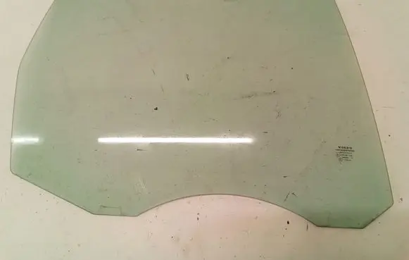 Rear door window glass