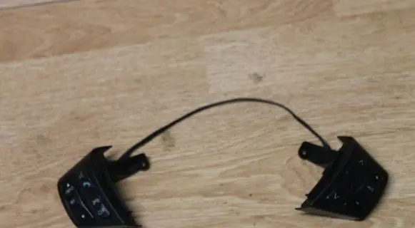 Saab 9-3 Ver2 Steering wheel buttons/switches 12764172