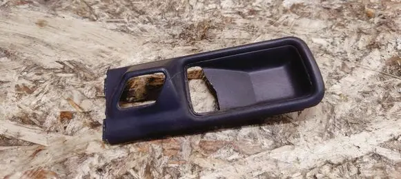 Mercedes-Benz 380 560SEC C126 Front door interior handle 1267660111