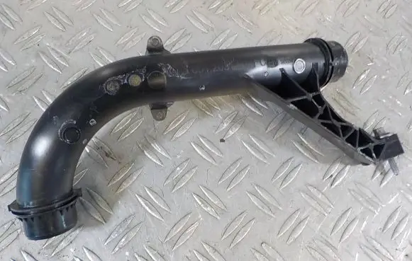Mercedes-Benz Sprinter W907 W910 Engine coolant pipe/hose A6542031302
