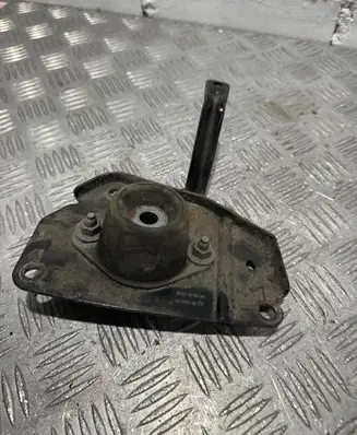 Citroen Berlingo Engine mount bracket 96827317800R