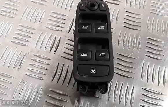 Volvo V50 Electric window control switch 30710787 30710788 3071078930710790