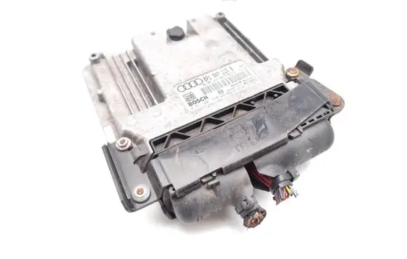 Audi A3 S3 8P Engine control unit/module 8P1907115B 0261201598 1039S21231