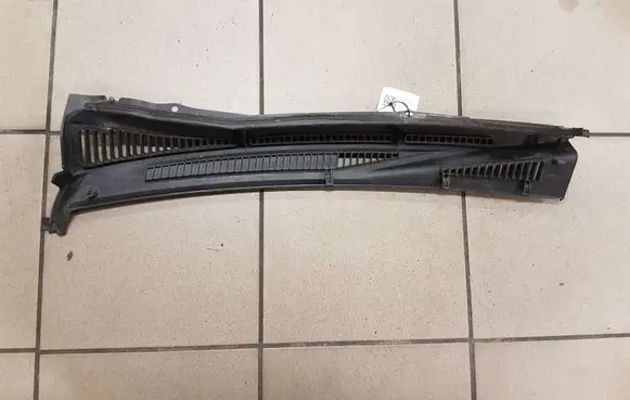 Suzuki Grand Vitara II Wiper trim 7731165J0 7731065J00
