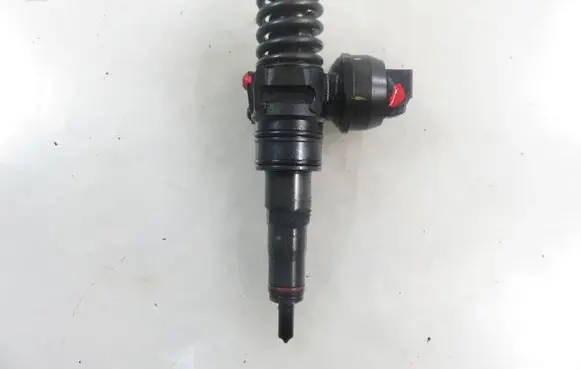 Seat Ibiza III (6L) Fuel injector 0414720035 045130073T