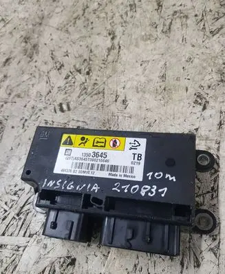 Opel Insignia A Airbag control unit/module 13503645