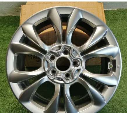 Fiat 500X R17 alloy rim 735624967-DAN