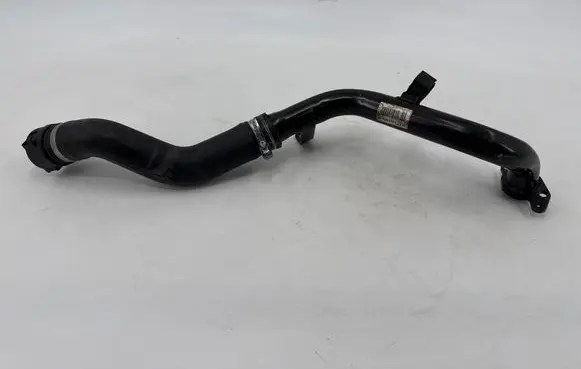 Iveco Daily 6th gen Engine coolant pipe/hose 504093141