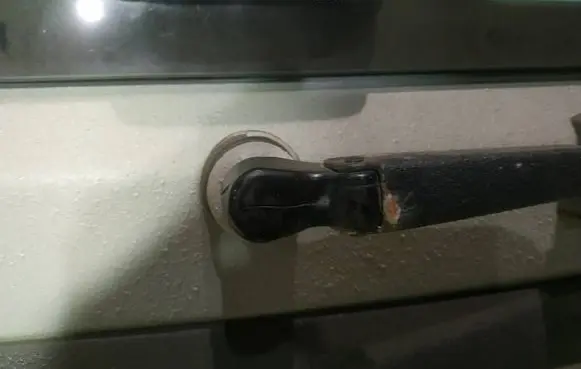 Jeep Grand Cherokee (WJ) Rear window wiper motor