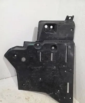 Lexus NX Engine splash shield/under tray 5816642060