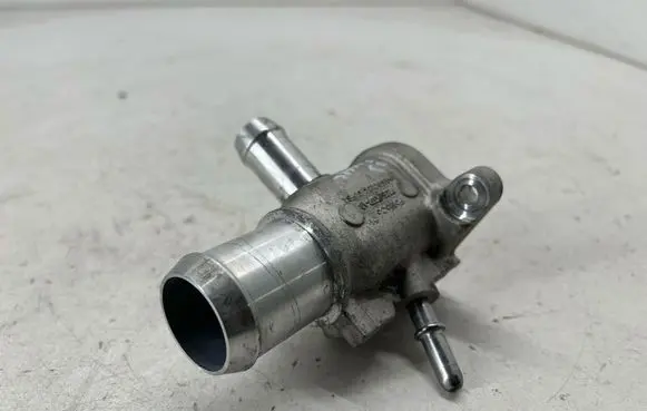 Ford Escape IV Engine coolant pipe/hose P2GZ8592B RH313