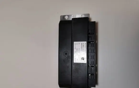 BMW X5 G05 Suspension control unit/module 8835394 2011241579 182618