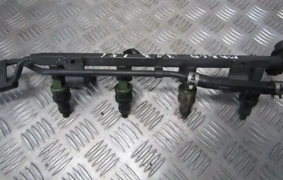 Mazda 323 Fuel main line pipe inp484 inp-484