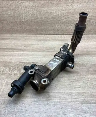 BMW 5 E39 EGR valve cooler 7787404