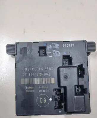Mercedes-Benz E W211 Door control unit/module 2118201526 356805